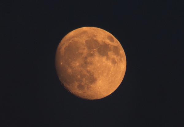 Księżyc 12.06.2022