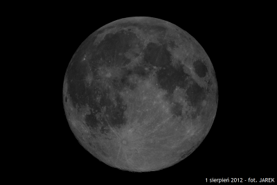 Księżyc 01.08.2012