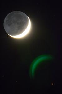 Księżyc i Aldebaran